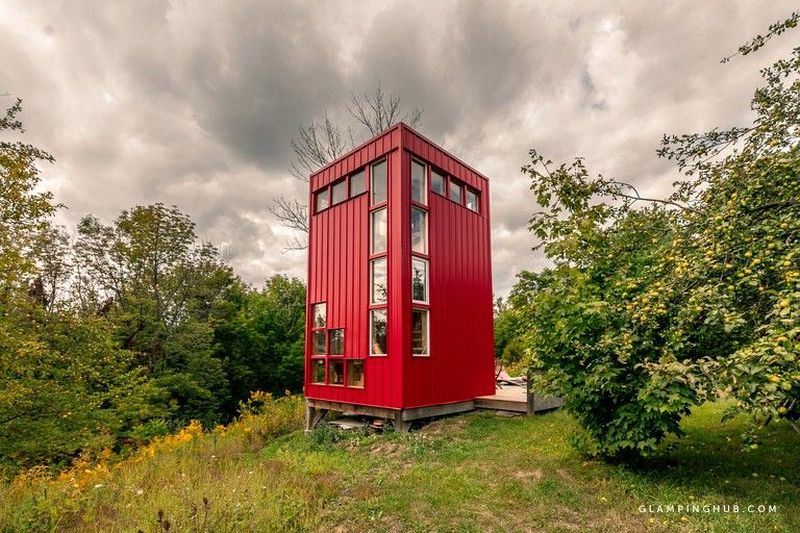 This Tiny House Rental in Ontario Looks Like a Vertically Placed Shipping Container 