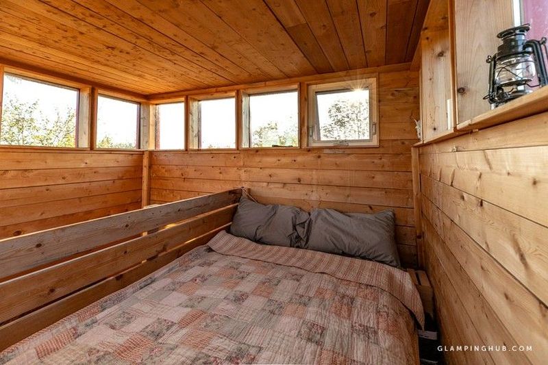 This Tiny House Rental in Ontario Looks Like a Vertically Placed Shipping Container 