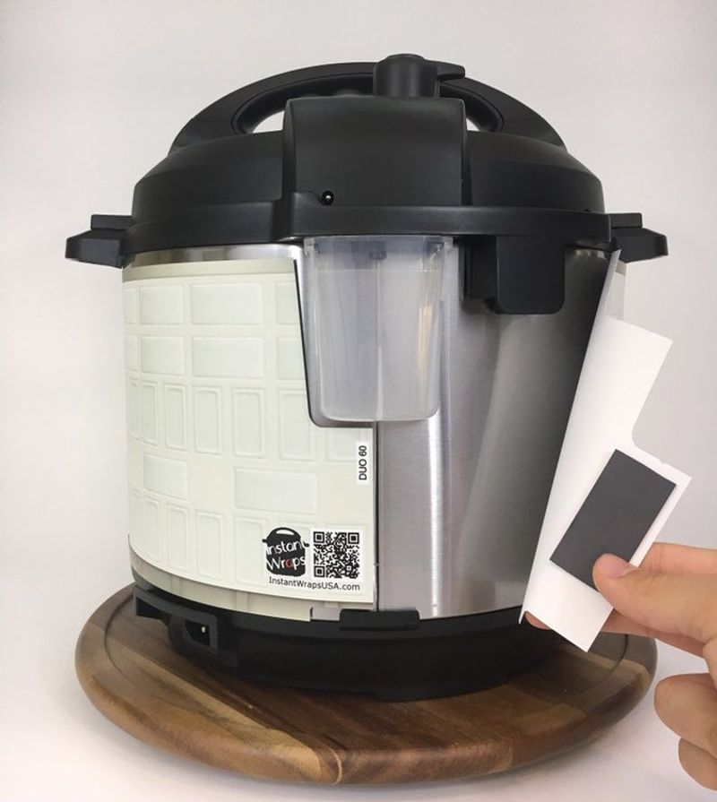 Instant Wraps Has Created an R2D2 Clothing for Your Pot