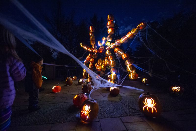 Must Attend These Fun and Spooktacular Halloween Fests in US 