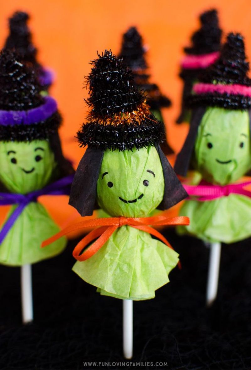 Lollipop witches Halloween crafts for kids 