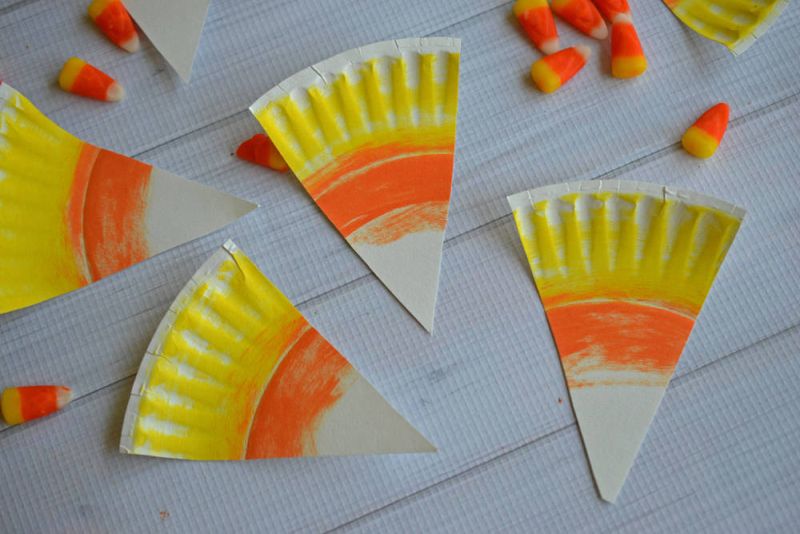 Paper plate candy corn