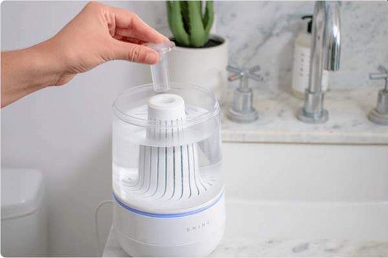 Shine Bathroom Assistant Cleans Toilet with Electrolyzed Water 