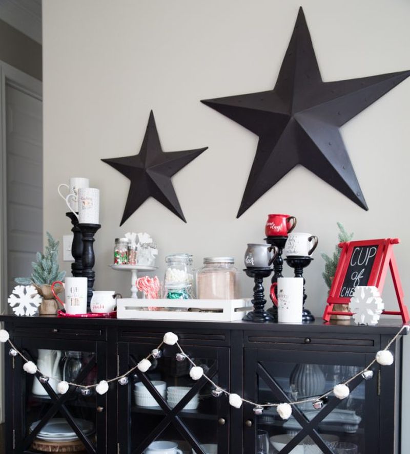 star sculpture for Christmas wall decor  