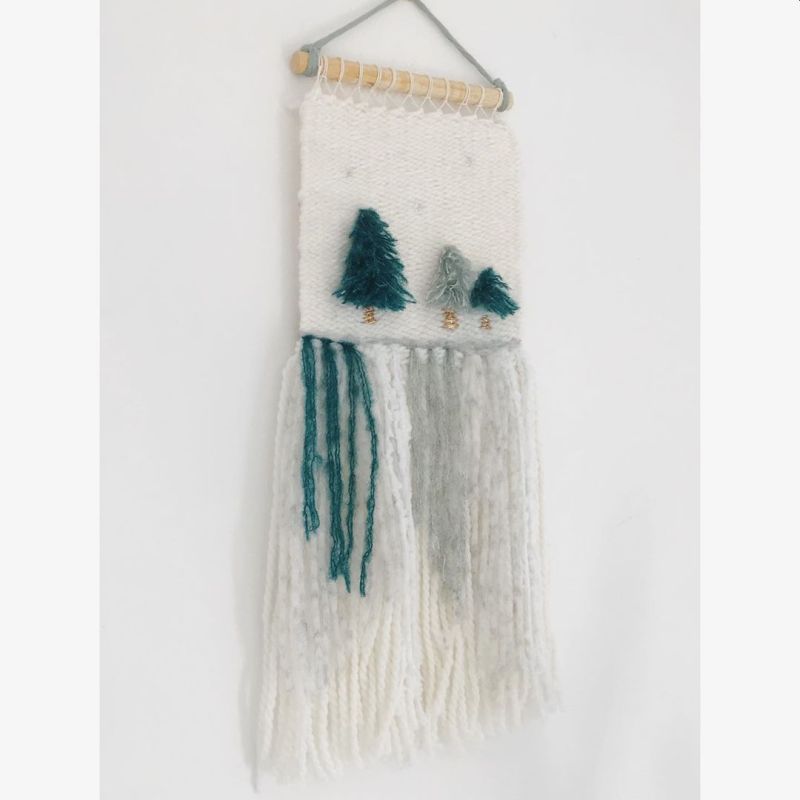 macramé for Christmas Wall Decoration 