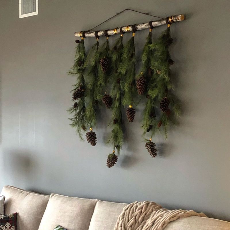 green and pine cone Wall Decoration for Christmas 