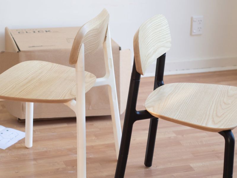 Click Flat-Pack Chair by Will Cook can be Assembled in Minutes 