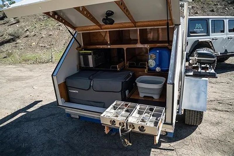 Moto Burly Off-Road Trailers to Explore Backcountry