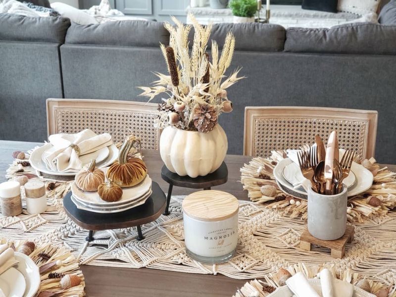 Thanksgiving Table from Instagram  