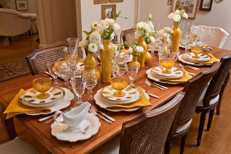 gold-filled Thanksgiving tablescape