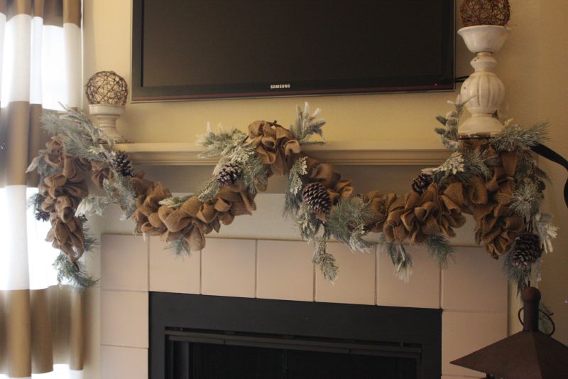 burlap garland under TV for Christmas 