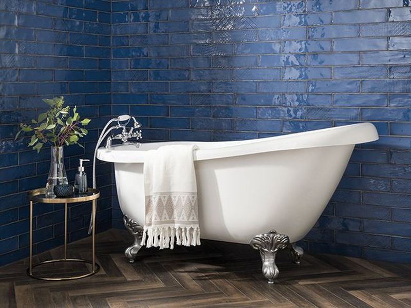 Free-standing and claw foot bathtubs will be popular in coming years