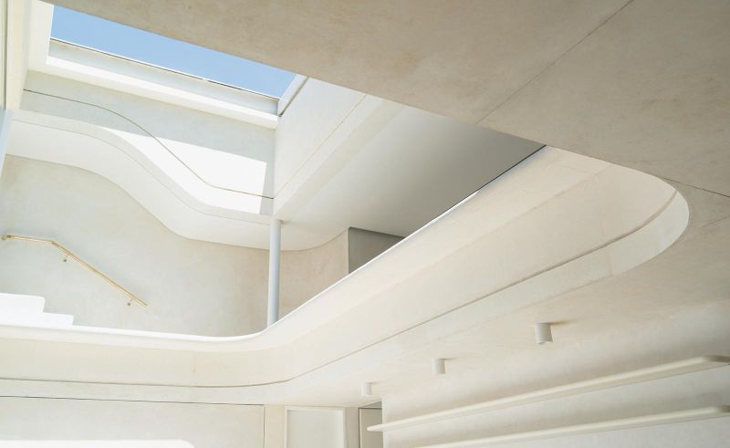 This Beach House in South Africa Features a Mechanized Glass Roof