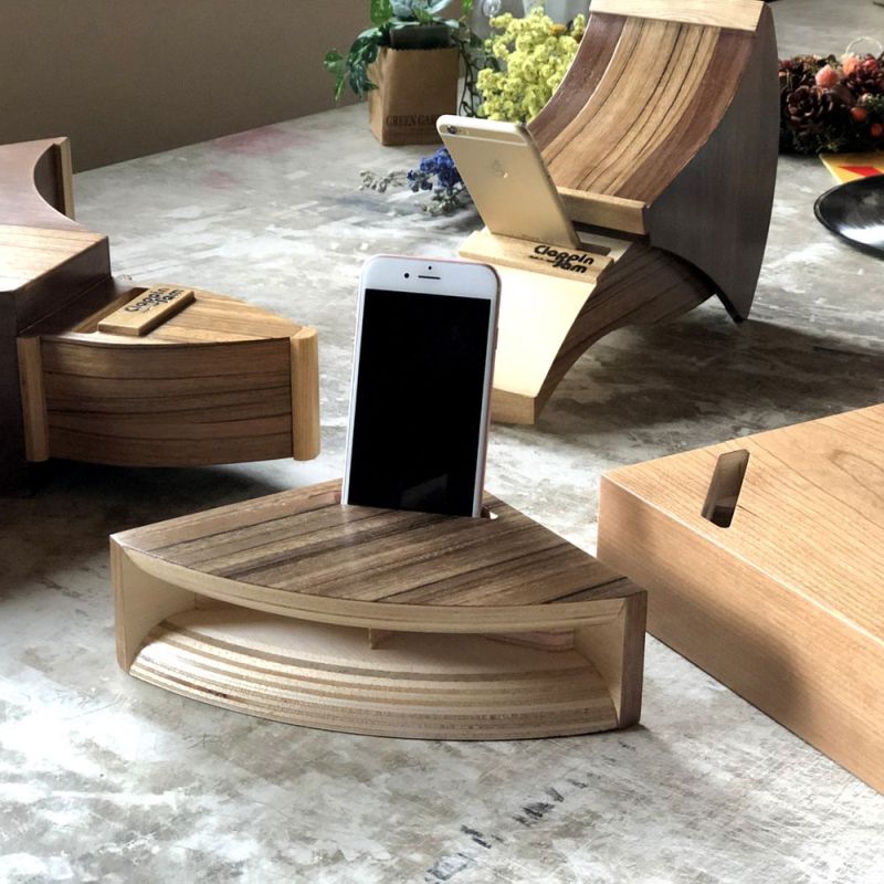 Clappin Jam Wooden Smartphone Dock at Maison&Objet 2020