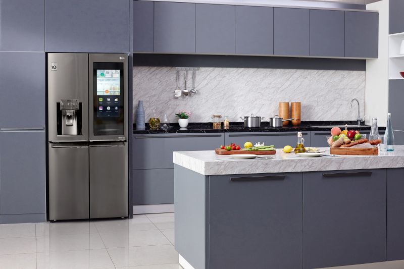 LG Exhibiting Two New InstaView Refrigerators at CES 2020