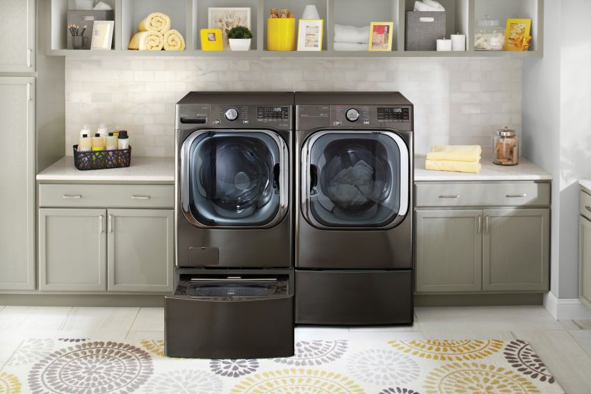 LG ThinQ Smart Washer Identifies Fabric Types to Choose the Best Washing Cycle