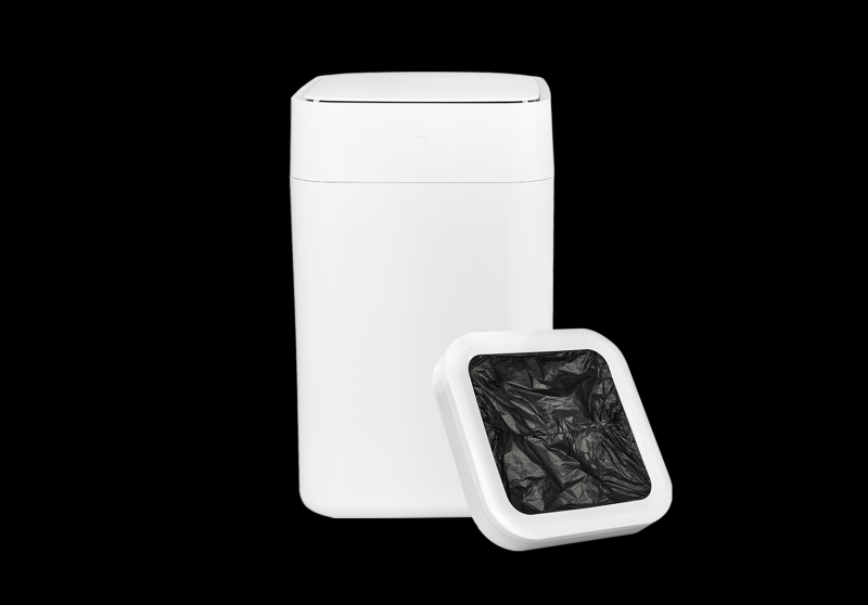 TOWNEW Smart Trashcan is Now Available at Amazon for $120 