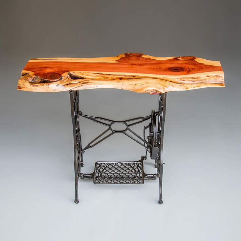 Jonathan Tommey Designs’ Live Edge Entryway Table with Sewing Machine Base 