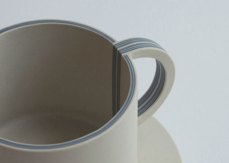 Yuting Chang Creates Unique Ceramic Tableware that Resembles Ply Board 