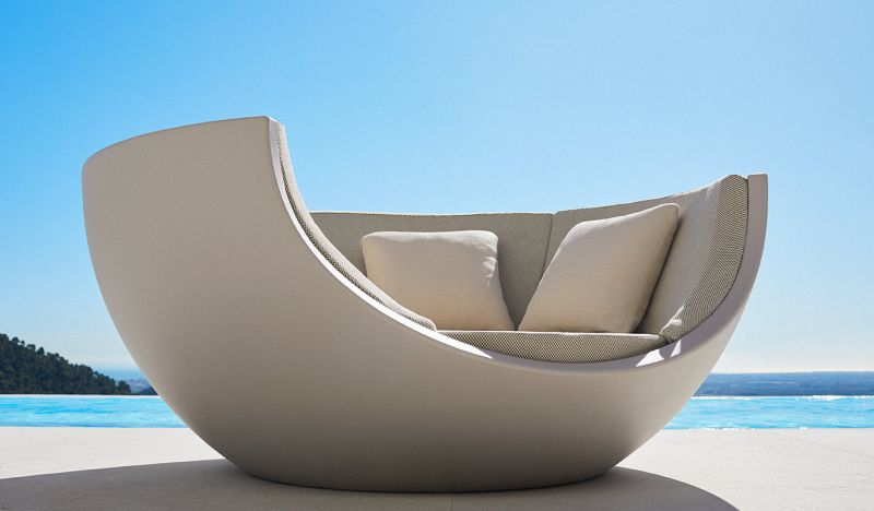 Vondom Presents ULM Moon Daybed at Maison&Objet 2020 