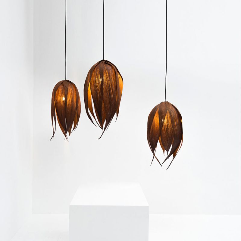 Couro Lamps Designed by Cecilia Ferrero are Made of Palm Leaves 