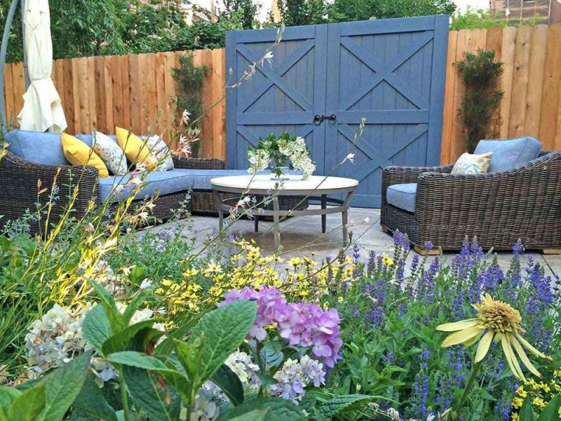 Landscaping Design Ideas 2020 for Effortless Upkeep & Simplicity 