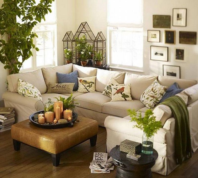 Spruce Up Your Living Room With Fresh Spring Elements This Year